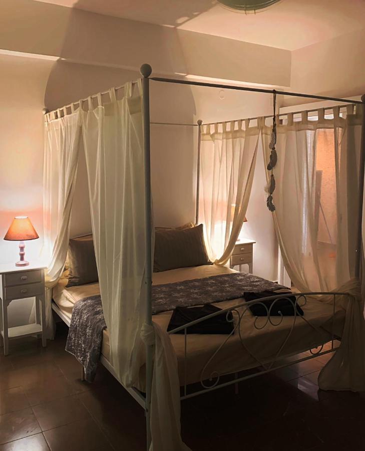 Μaria'S Flats Villa Tolo Bagian luar foto